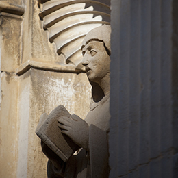 © BIVB / NARBEBURU S. Statue of a Cistercian monk. © BIVB / NARBEBURU S. Statue of a Cistercian monk.